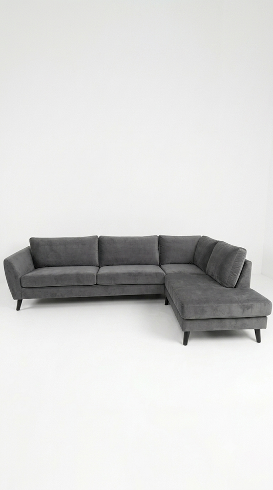 Leander Pehrson | 4.5-sits med schäslong |