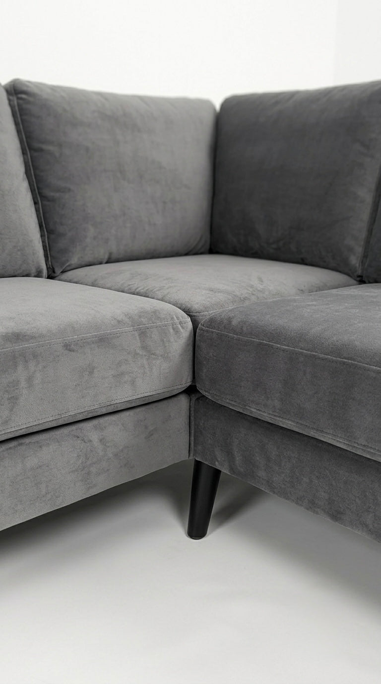 Leander Pehrson | 4.5-sits med schäslong |