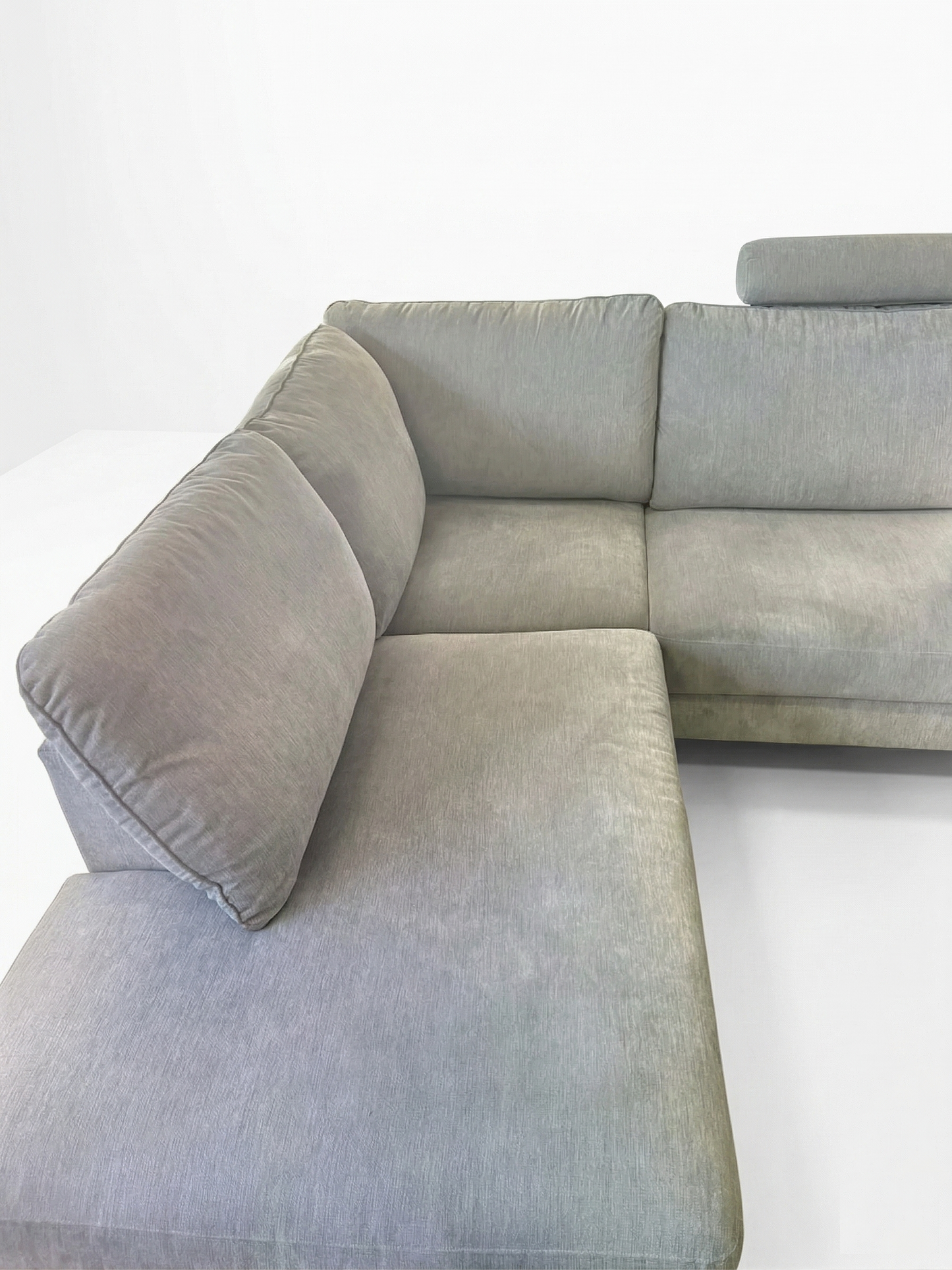 Madison | 4-seater sofa with chaise longue | headrest included
