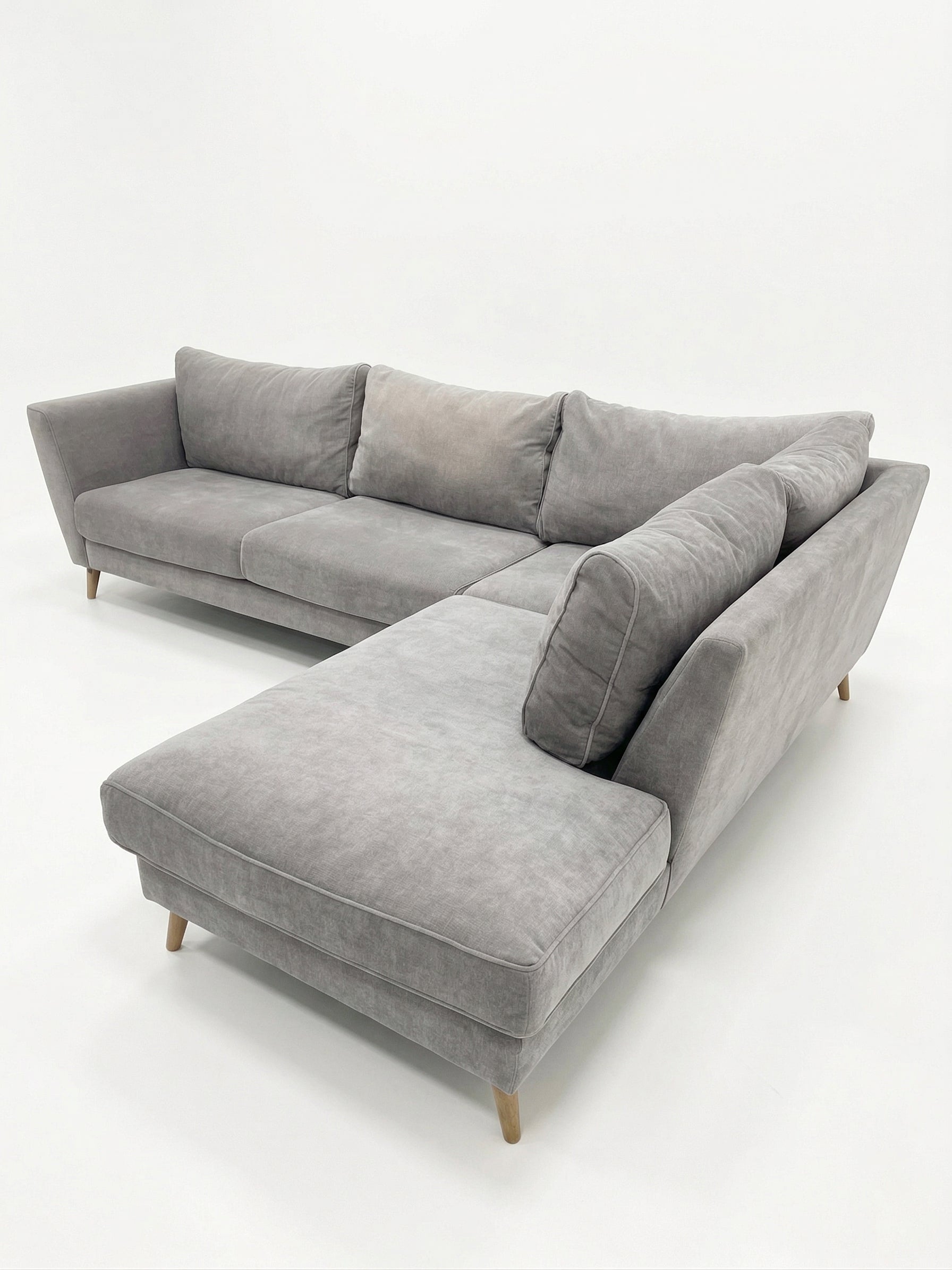 Weekend | 4 sits med schäslong |